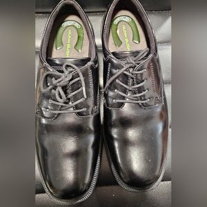 Kore  Nunn  Bush   Comfort Gel  Size  11  M